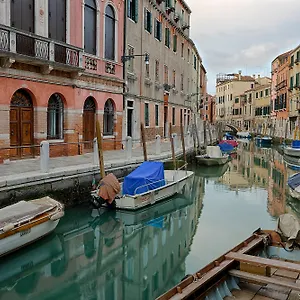 Apartment Mioni Venice